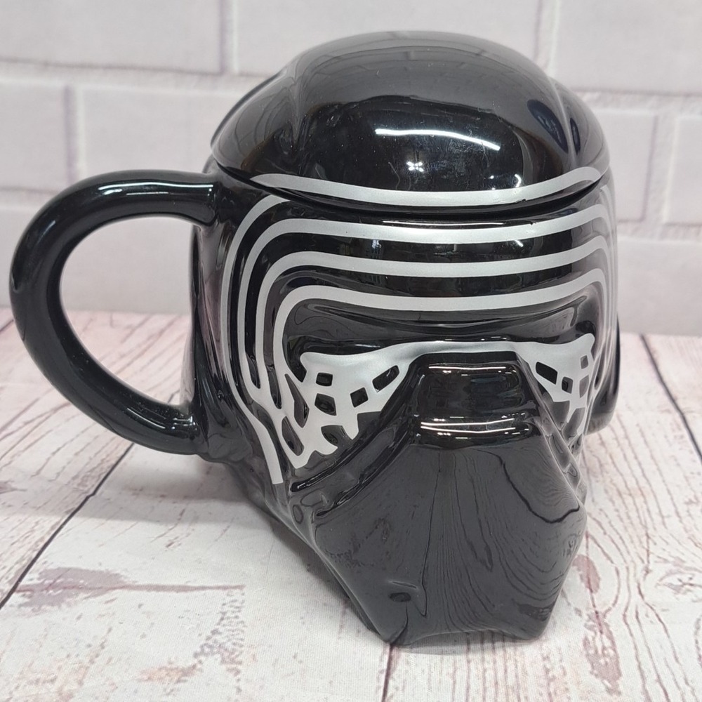 Star Wars Force‎ Awakens Kylo Ren Ceramic Sculpted Coffee Mug With Removable Lid